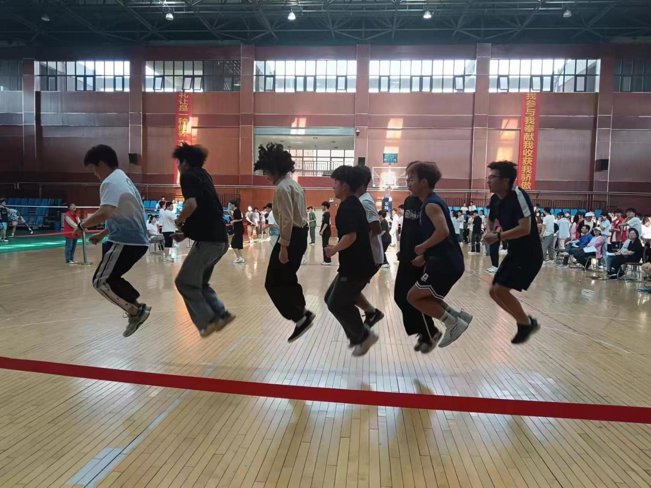 6372950fb50f14073c7b6af5d554dc5