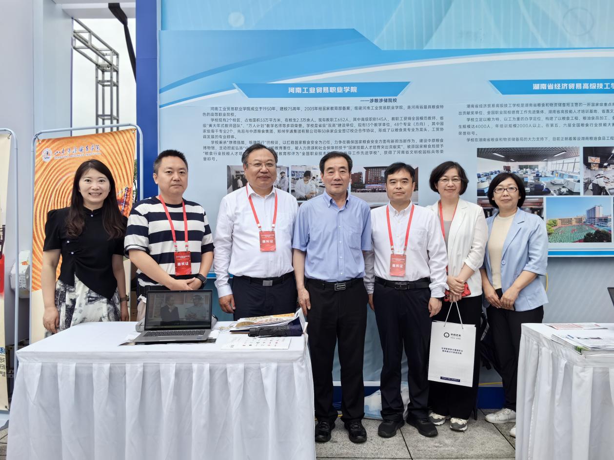 c58e6c6e0a34d7efa5f8bee75e18933